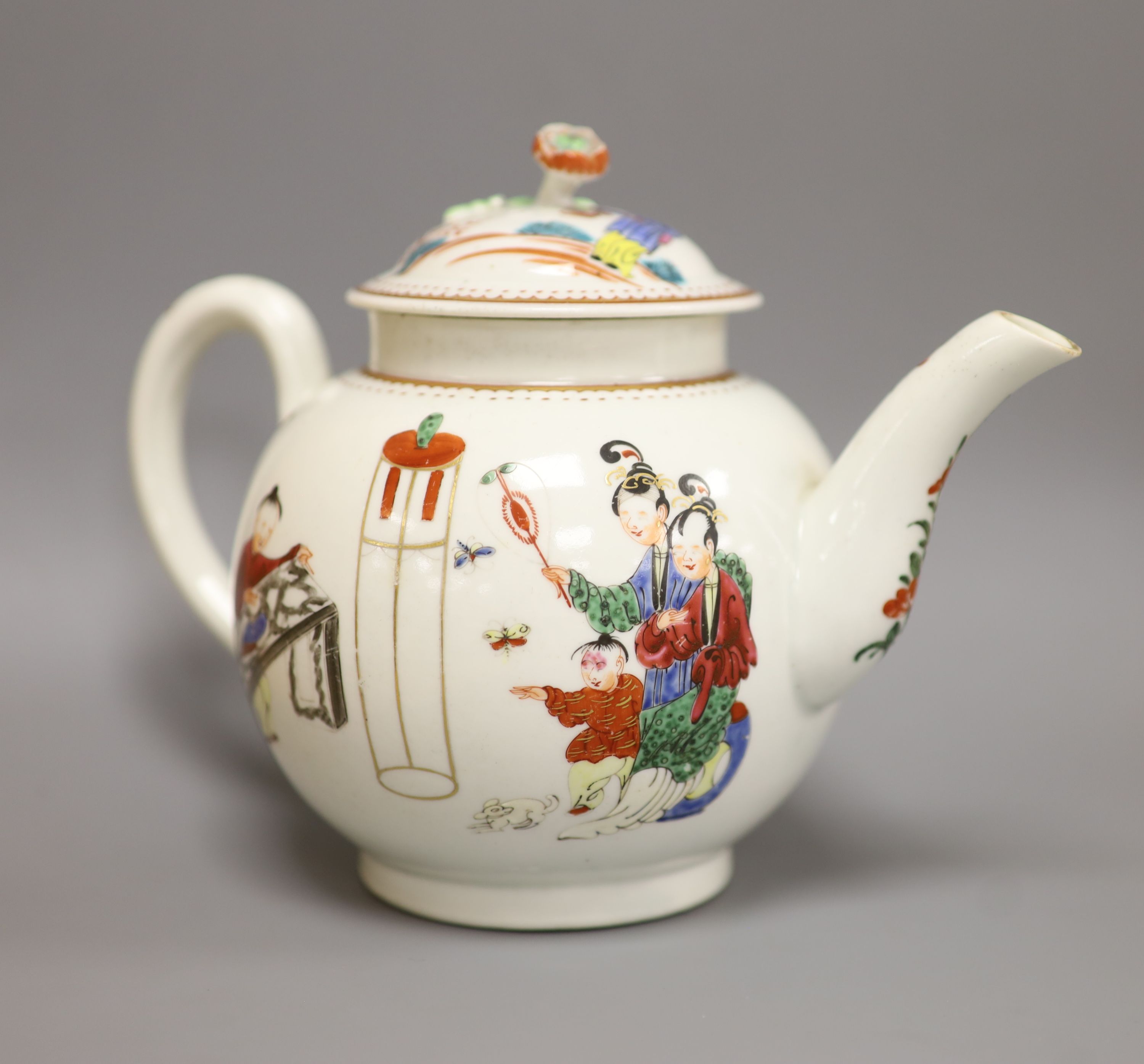A Worcester teapot and cover painted with Oriental figures in various pursuits, c.1770, height 13cm